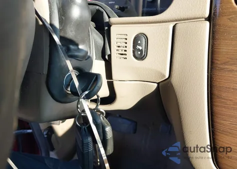 2004 Ford Explorer Eddie Bauer из США, поврежденный, VIN 1FMZU64K44UA11295